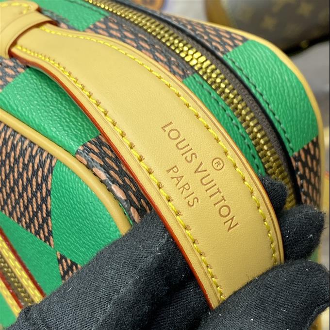 2025224N4056112533216