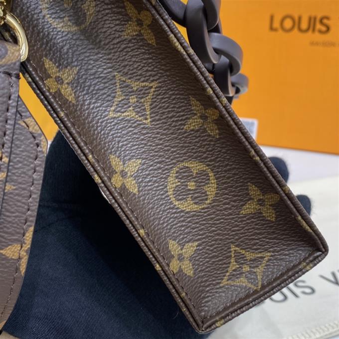 2025224M4754212181218