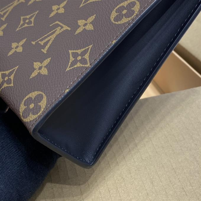 2025224M6169212180735