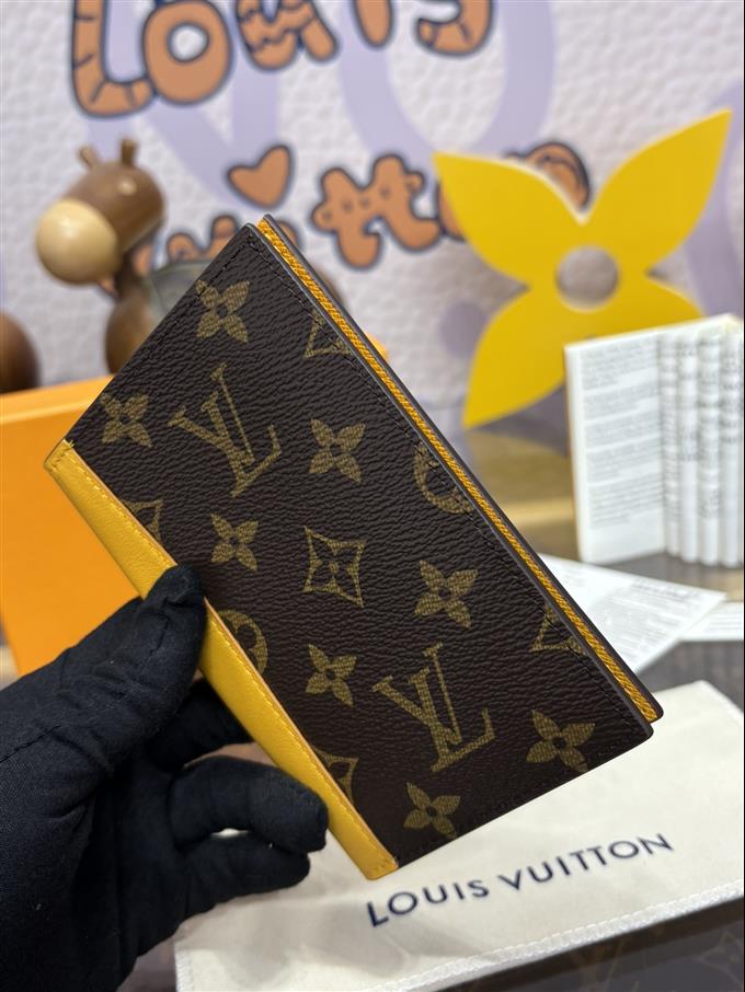 2025224M12827121337133