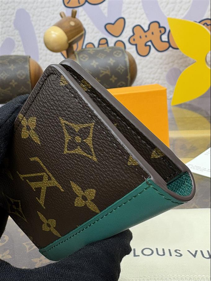 2025224M12834121336836