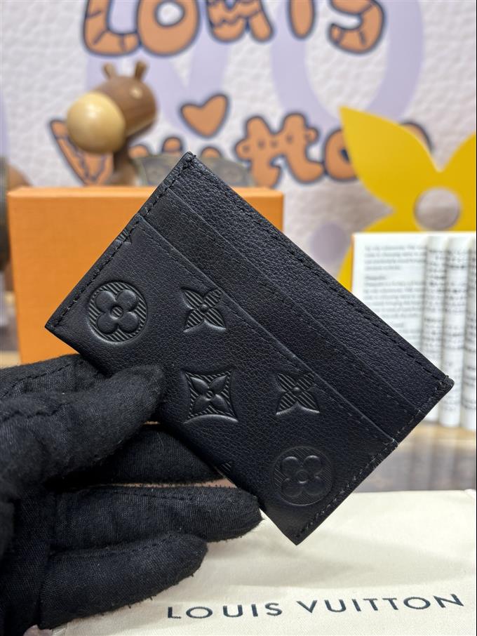 2025224M81415121336128