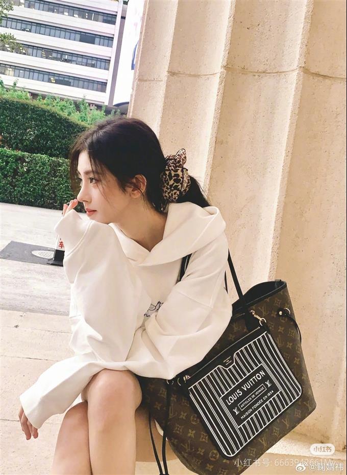 2025224M11946103835363