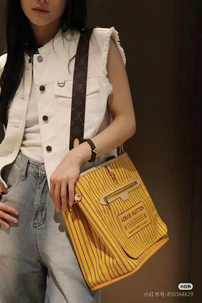 2025224M11947103833377