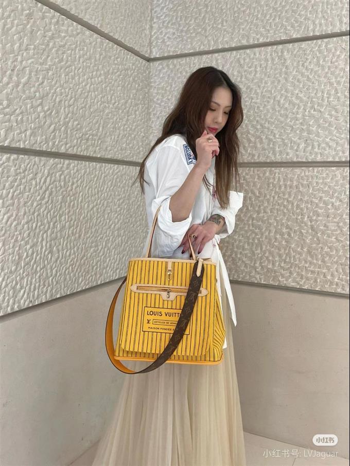 2025224M11947103833723