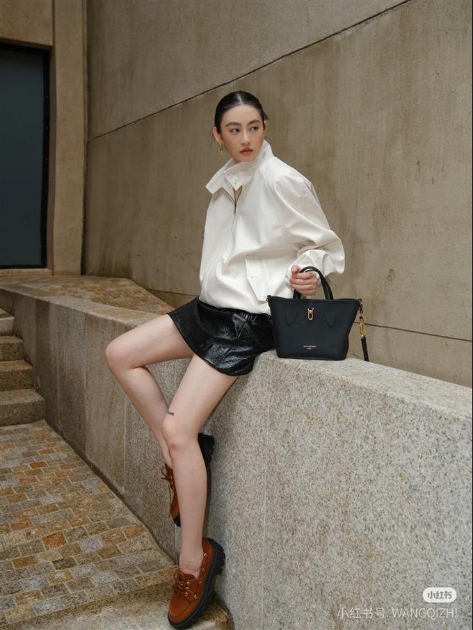 2025224M12099103831433