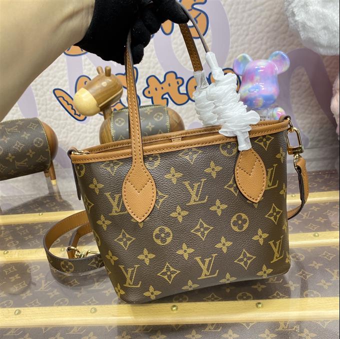 2025224M1209911512184