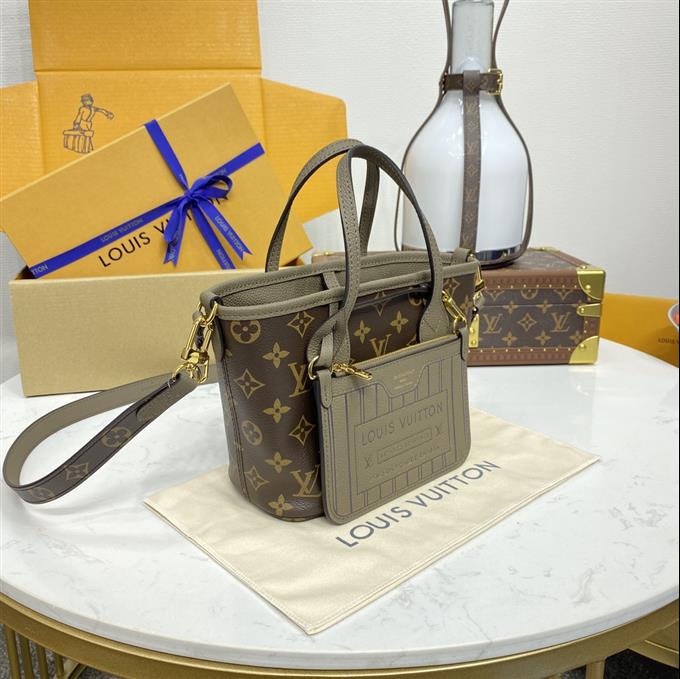 2025224M12106103827669