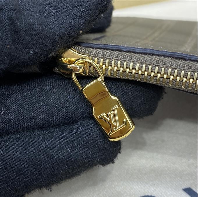 2025224M12109103825636