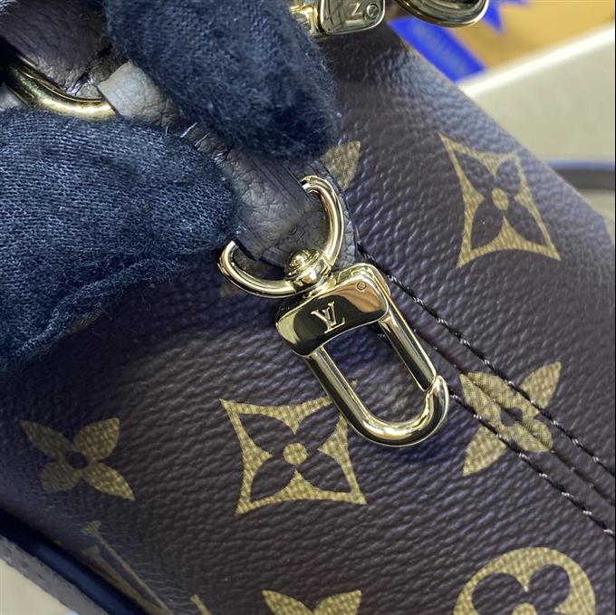 2025224M12109103825760