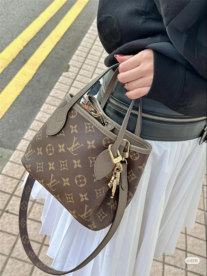 2025224M12109103835110