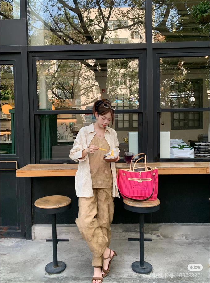 2025224M12257103831196