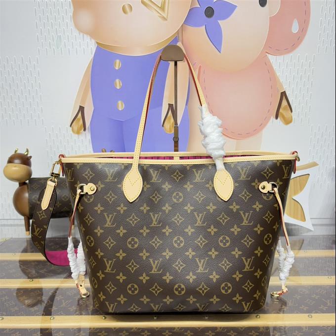 2025224M1225711513716