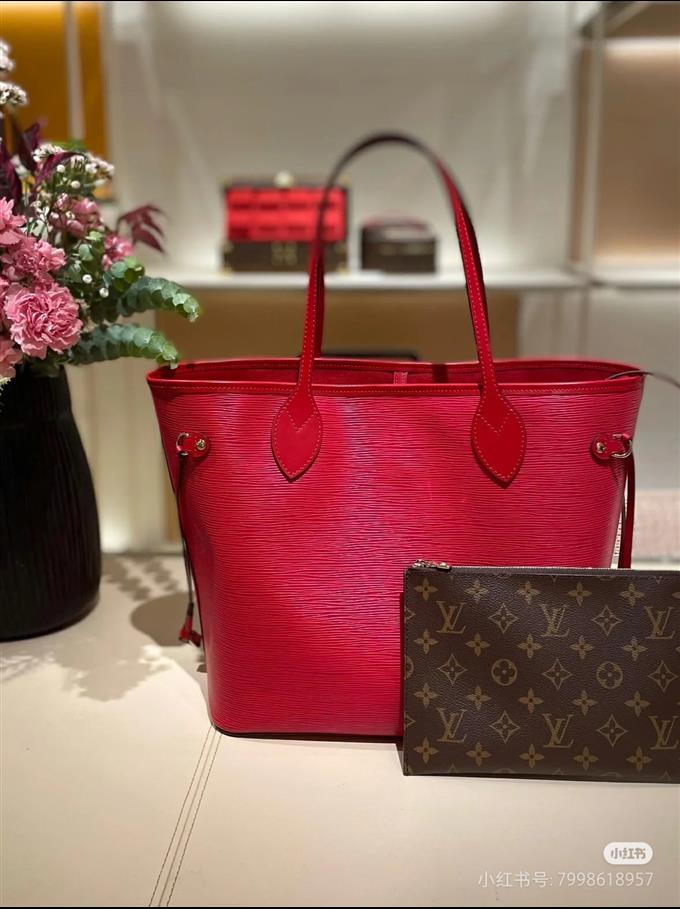 2025224M1275511519561