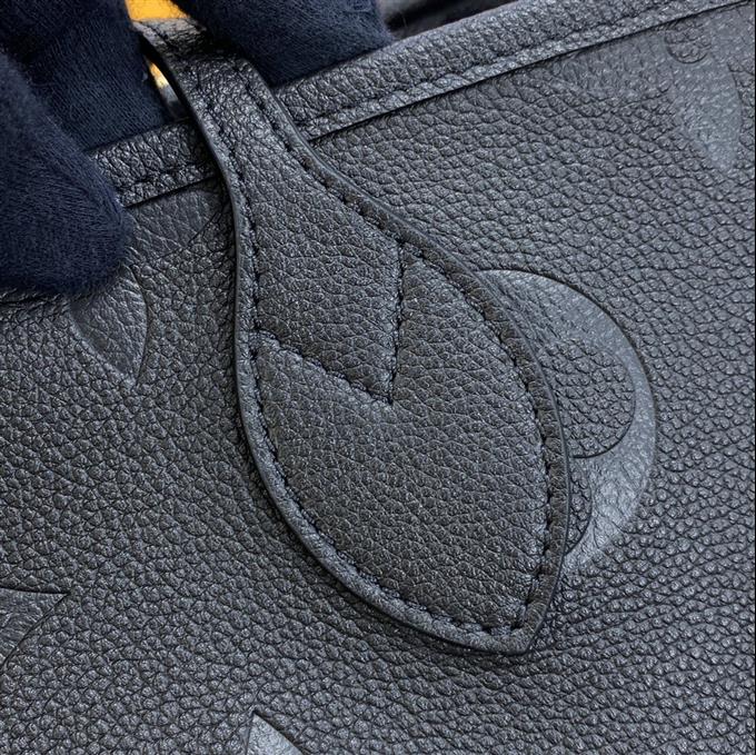 2025224M45685103826151