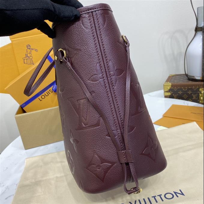 2025224M45685103829508