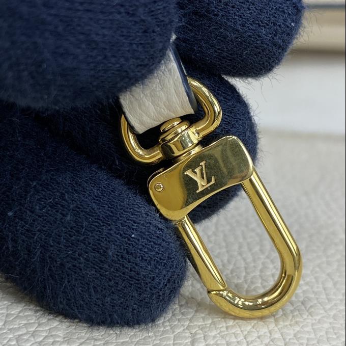 2025224M45685103830121