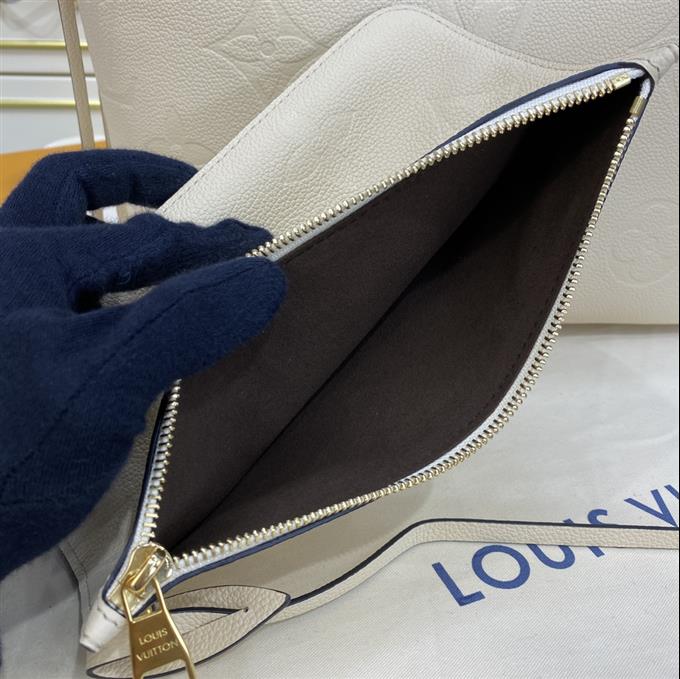 2025224M45685103830137