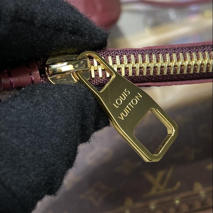 2025224M46676213219121