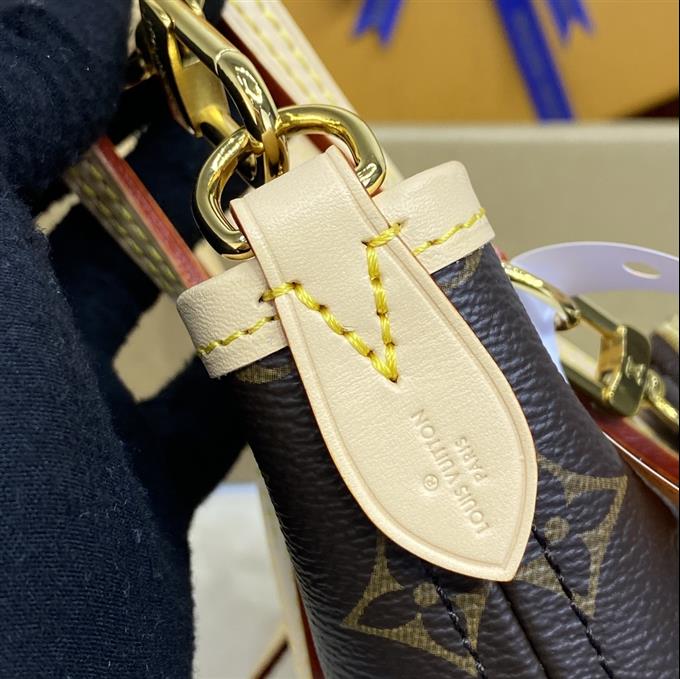 2025224M46705103828992