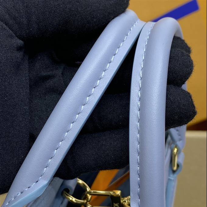 2025224M46569102556976