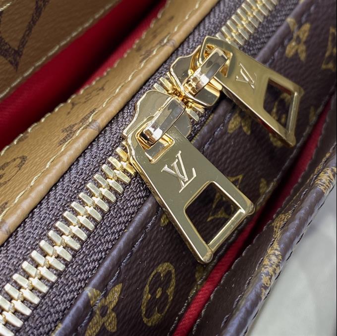 2025224M46653102551835