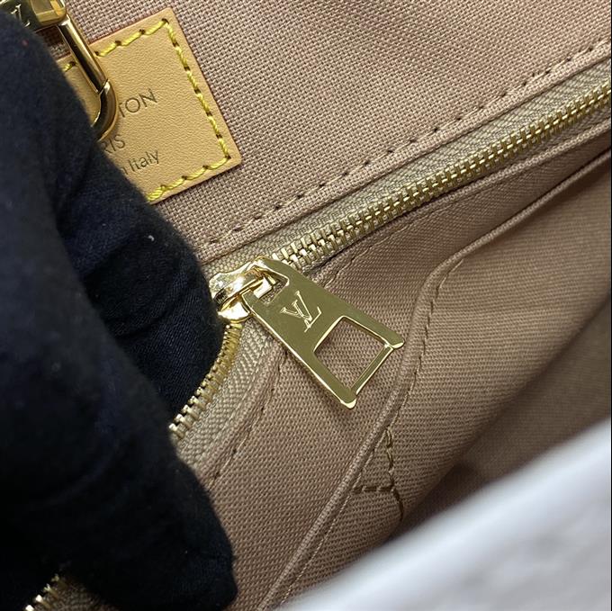 2025224M46912102552399