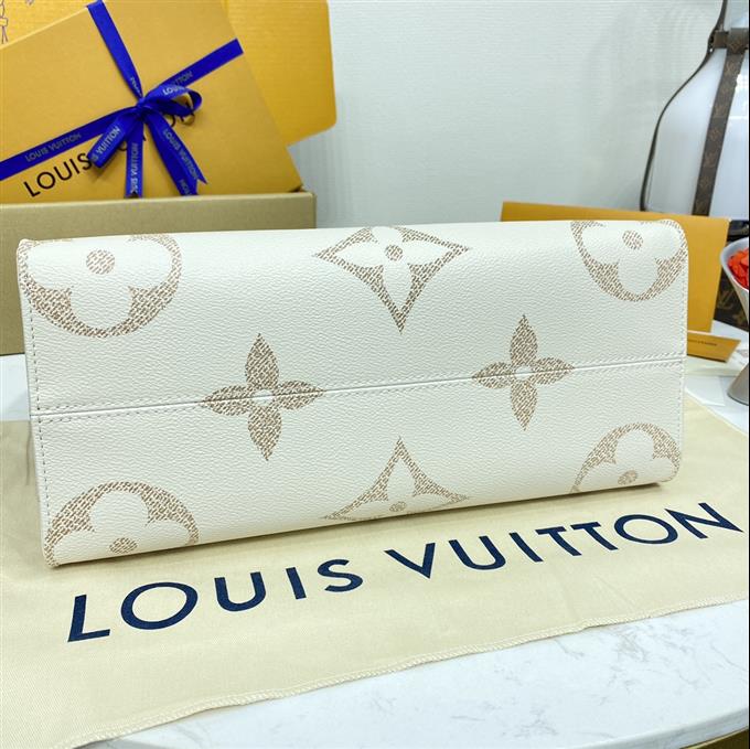 2025224M46912102554126