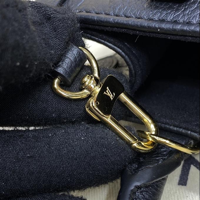 2025224M46993102552479