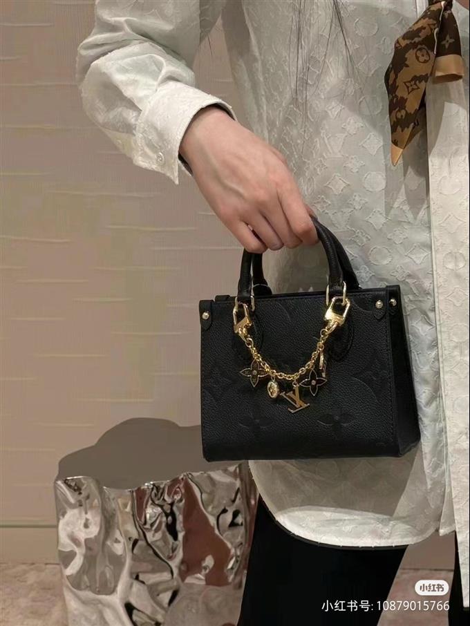 2025224M4699310262532