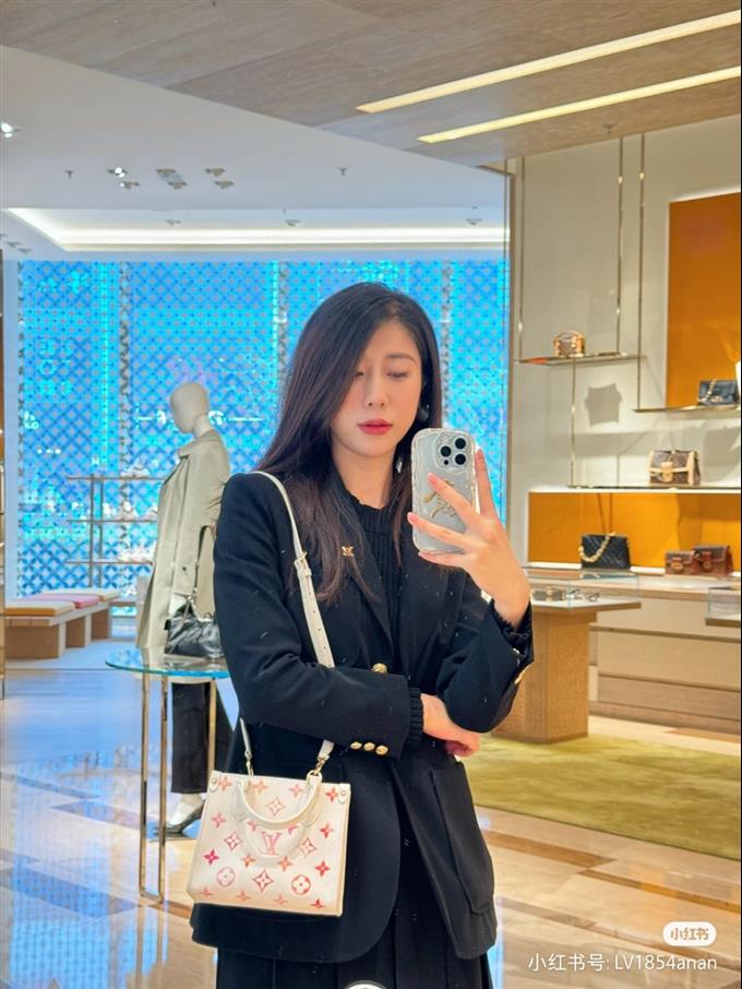 2025224M47115102558842