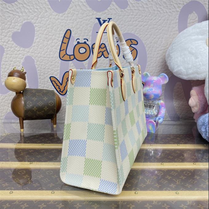 2025224N4051810056323