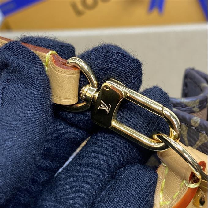 2025224M81295223657407