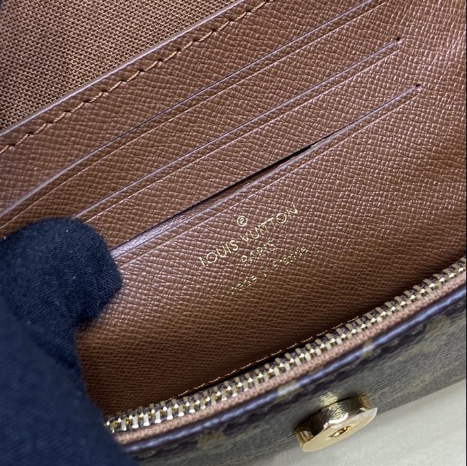 2025224M81911223657595