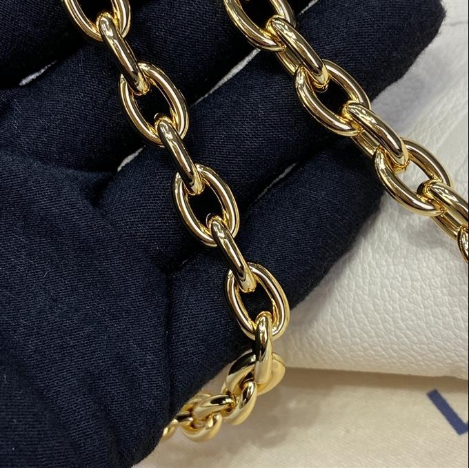 2025224M82210222410258