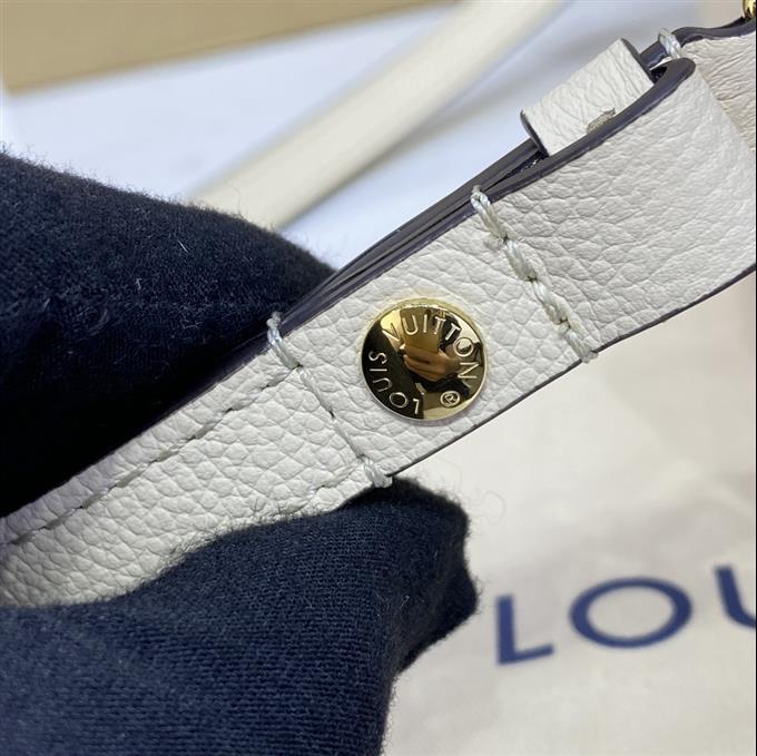 2025224M82210222410274