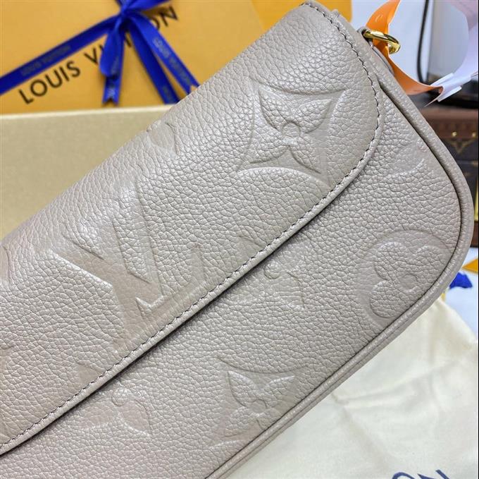 2025224M82210222414190