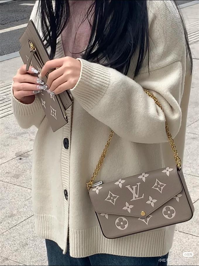 2025224M82610222422849