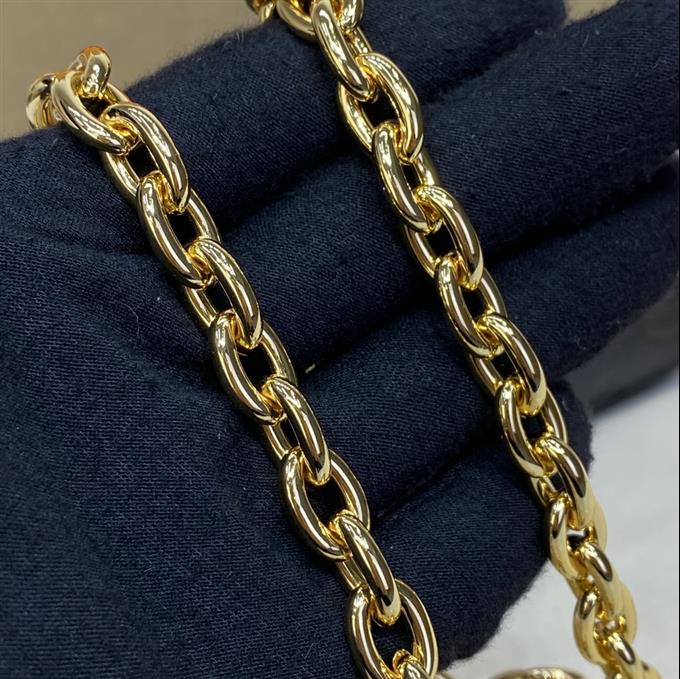 2025224M82637222410695