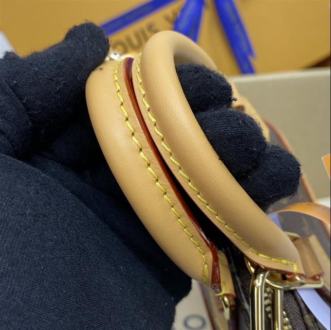 2025224M82717223657829