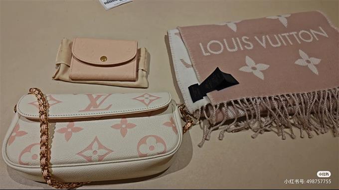 2025224M83026222438808