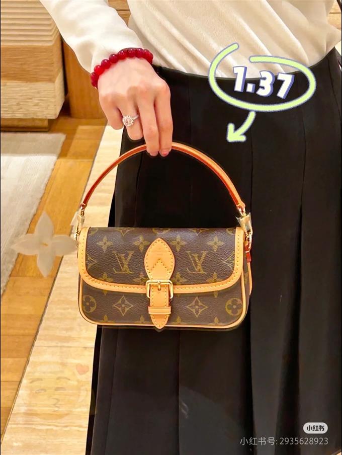 2025224M83298215747475