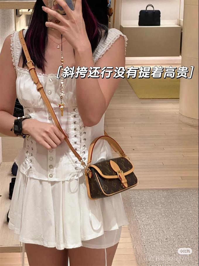 2025224M83298215747522