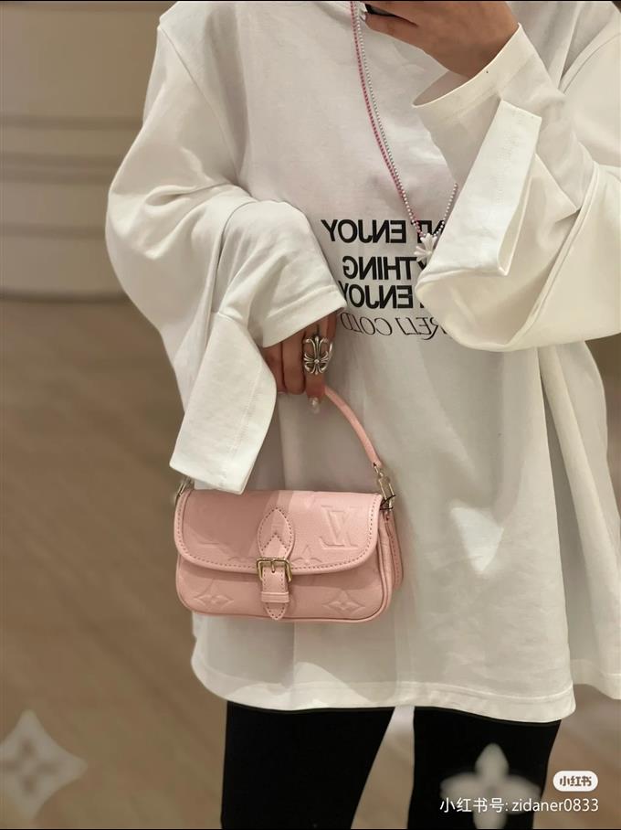 2025224M83566222435356