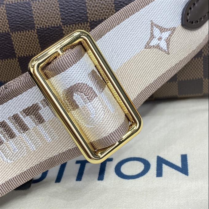 2025224N4048922365981