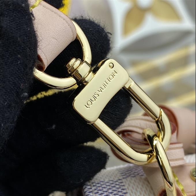 2025224N41581221515382