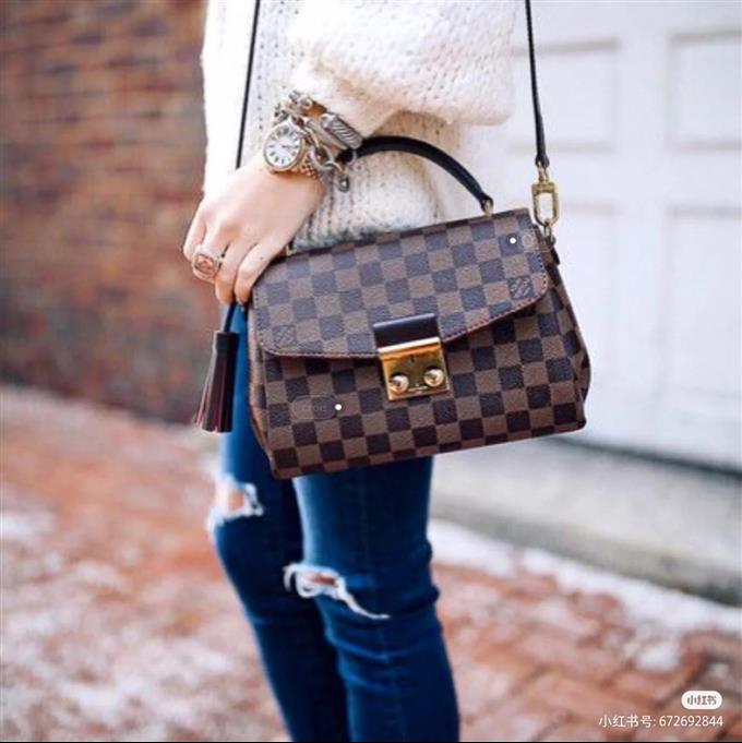 2025224N53000221515585