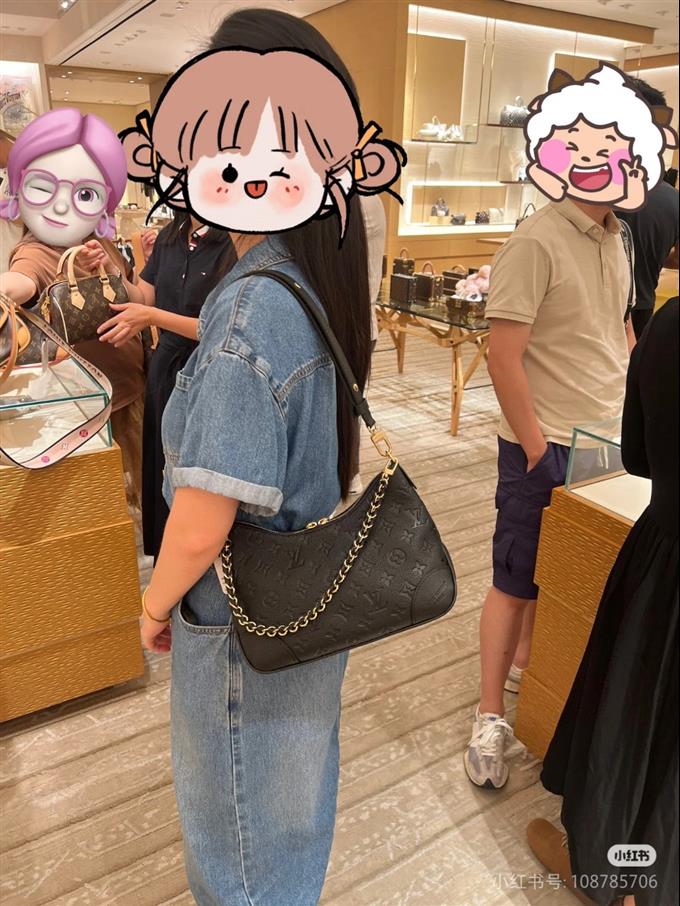 2025224M12930222420490