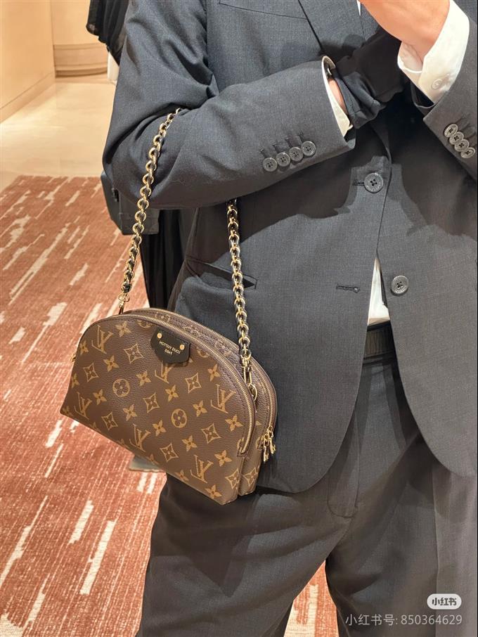 2025224M12996223645215