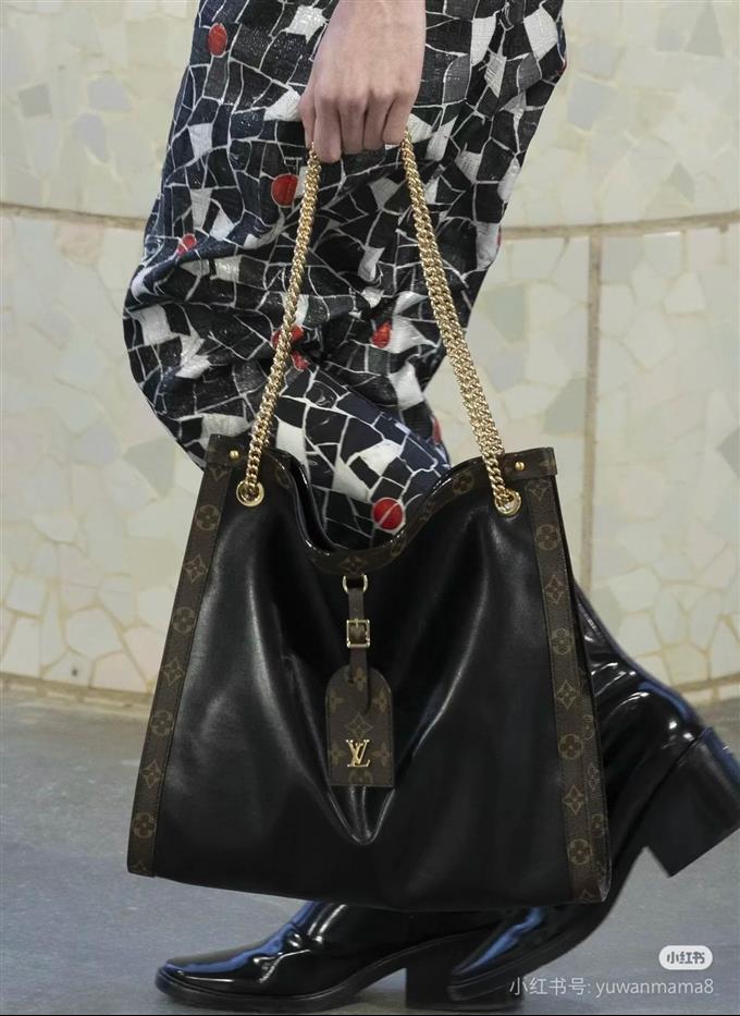 2025224M13137215748322